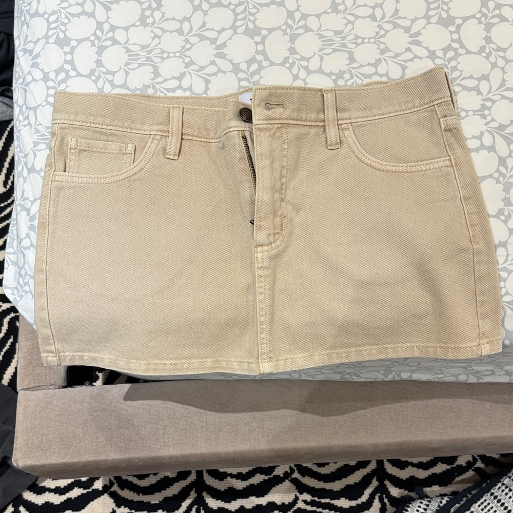 Aritzia Beige Mini Skirt